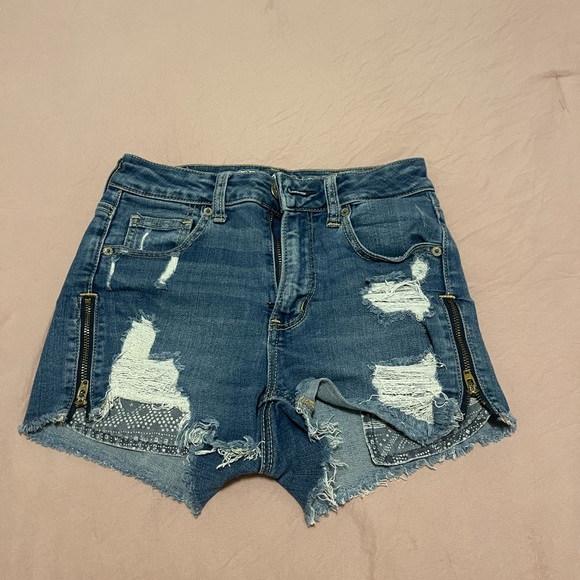 Jean short - Picture 1 of 4